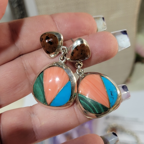 Taxco Jewelry - Sale VINTAGE TAXCO MEXICO MALACHITE CORAL AND TURQUISE INLAY EARRINGS.  GORGEOUS
